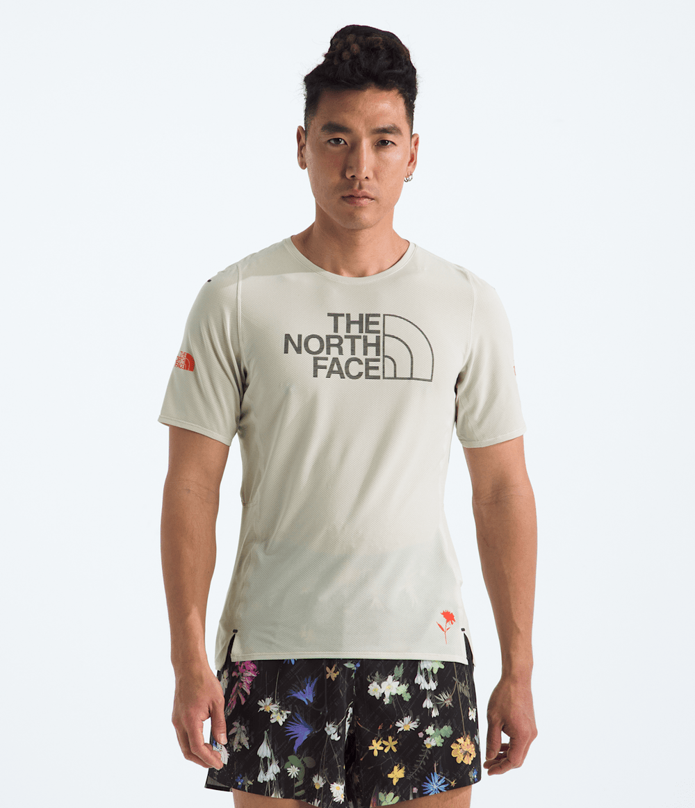 Men’s Summit Series High Trail Short-Sleeve—Graphic Calacatta