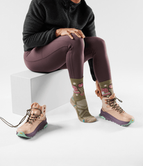 TNF X Smartwool Women's HIKE Light Cushion Hoo Who Crew Socks Taupe Grey - Light Taupe