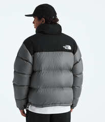 Men’s 1996 Retro Nuptse Jacket Smoked Pearl/TNF Black
