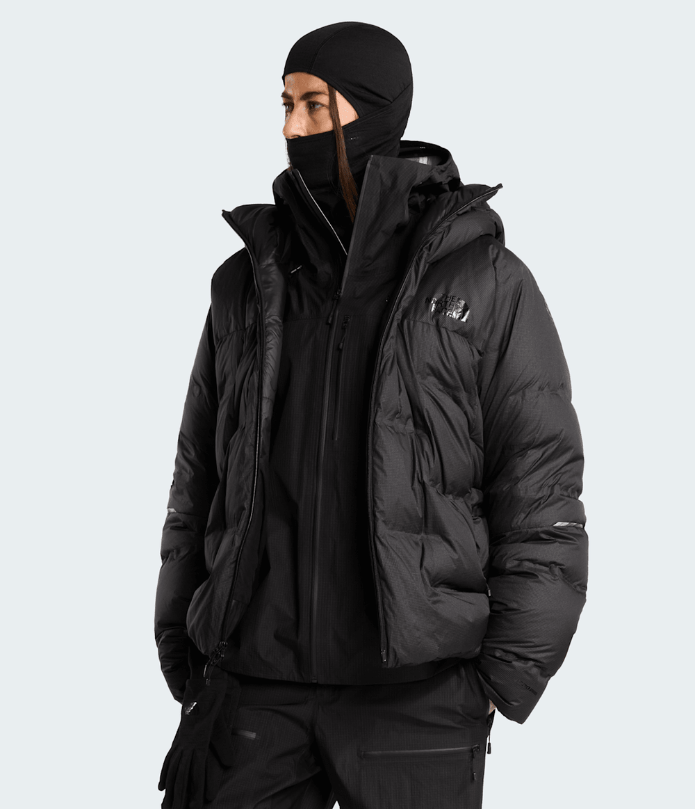 Men’s Summit Series CLOUD DOWN AMK Parka TNF Black