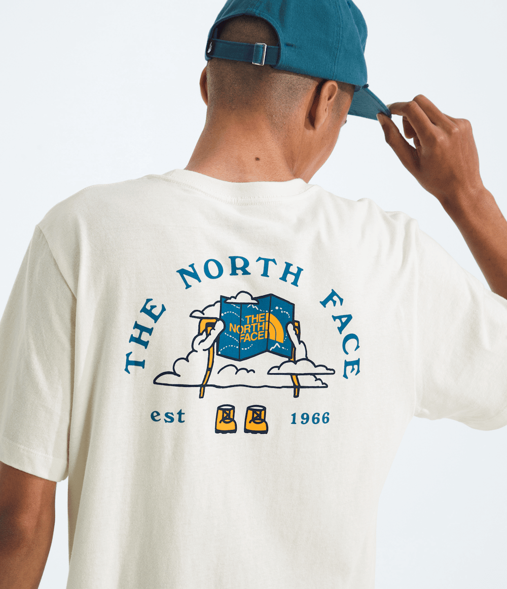 Men’s Evolution Sky Cloud Short-Sleeve Tee—Graphic White Dune