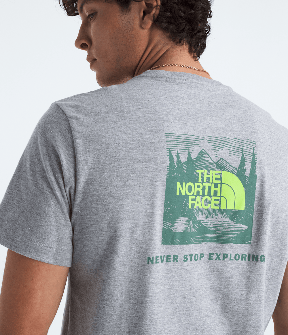 Men's Short Sleeve Core Celebration Box NSE Tee TNF Pale Grey Heather
