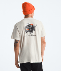 Men’s Evolution Vault Tri Pack Short-Sleeve Tee—Graphic White Dune