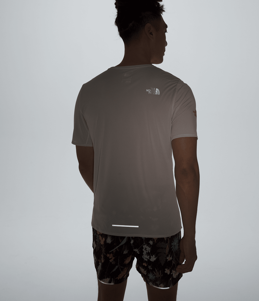 Men’s Summit Series High Trail Short-Sleeve—Graphic Calacatta