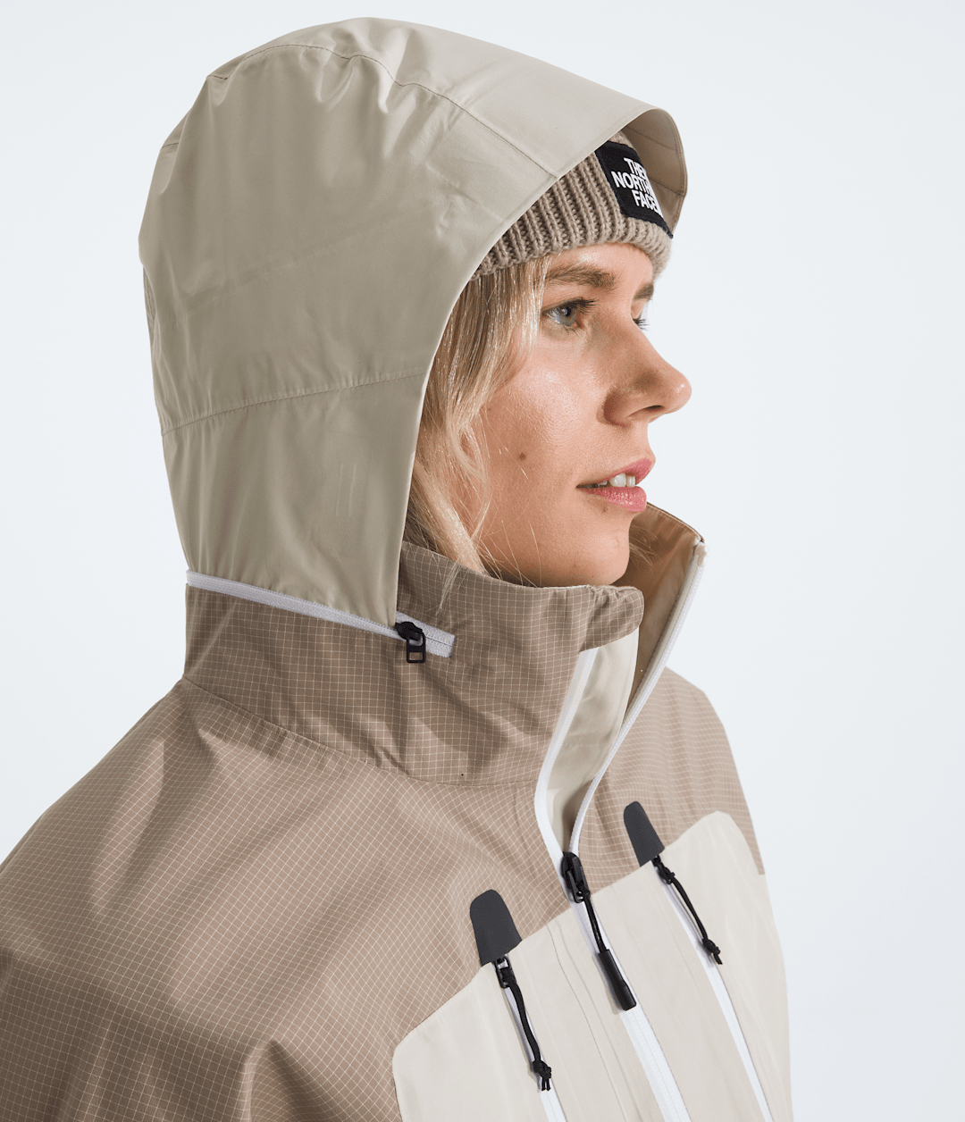 Women’s Hike Devils Thumb GORE-TEX® Jacket White Dune/Mushroom Grey