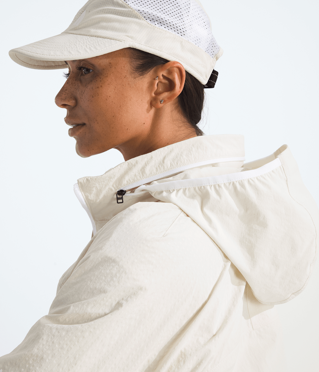 Women’s Hike Utility Wind Jacket White Dune