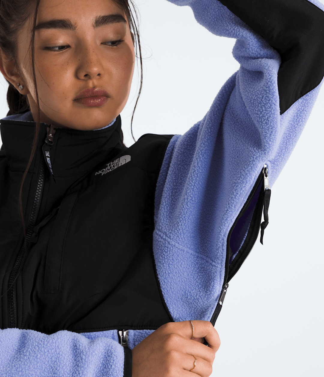 Women’s Retro Denali Jacket Periwinkle Glow-Tnf Black