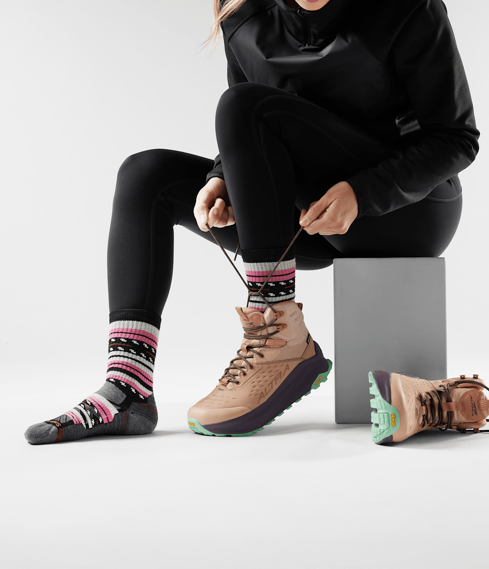 TNF X Smartwool Women's HIKE Light Cushion Margarita Crew Socks Black