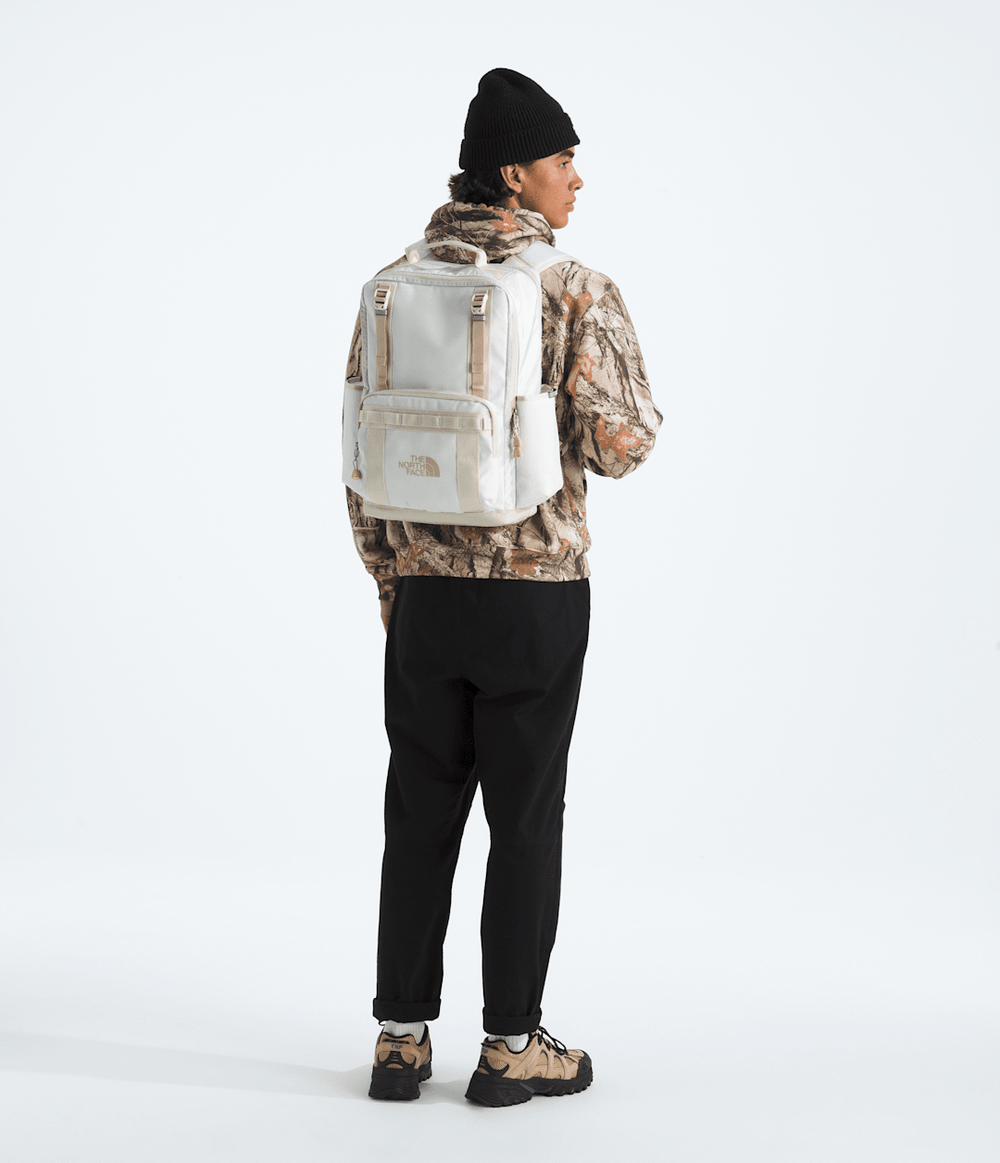 Base Camp Daypack White Ash/Calacatta/Pale Khaki