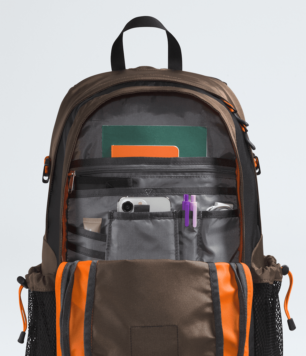 Hot Shot SE Backpack Smokey Brown/TNF Black/Solar Flare