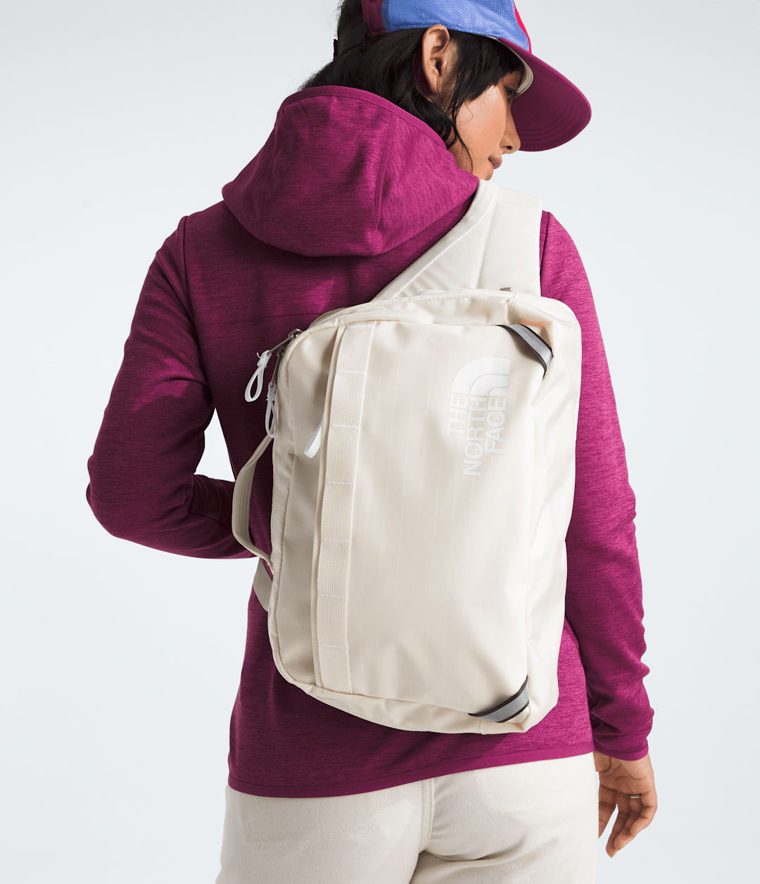 Base Camp Voyager Sling White Dune/TNF White
