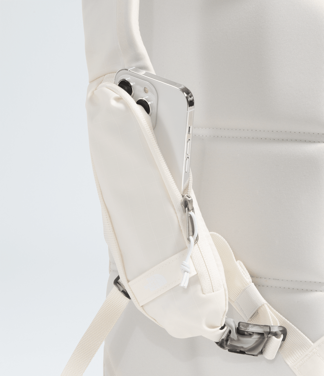 Base Camp Voyager Sling White Dune/TNF White