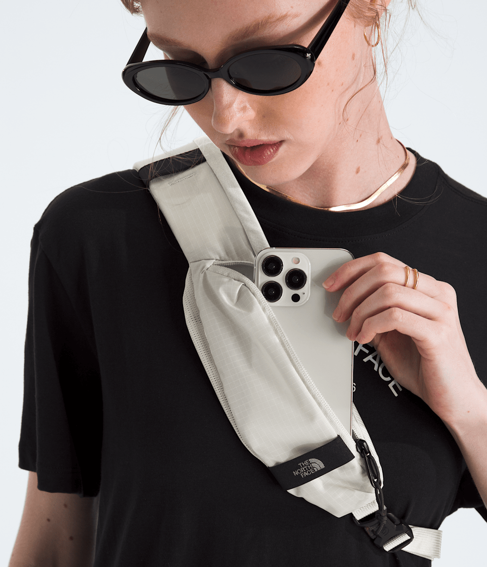 Borealis Sling White Dune/TNF Black