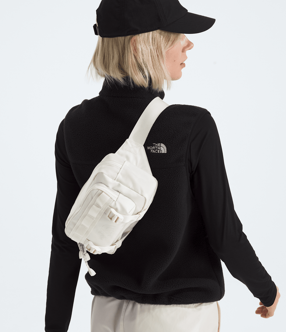 Base Camp Lumbar White Dune/TNF White