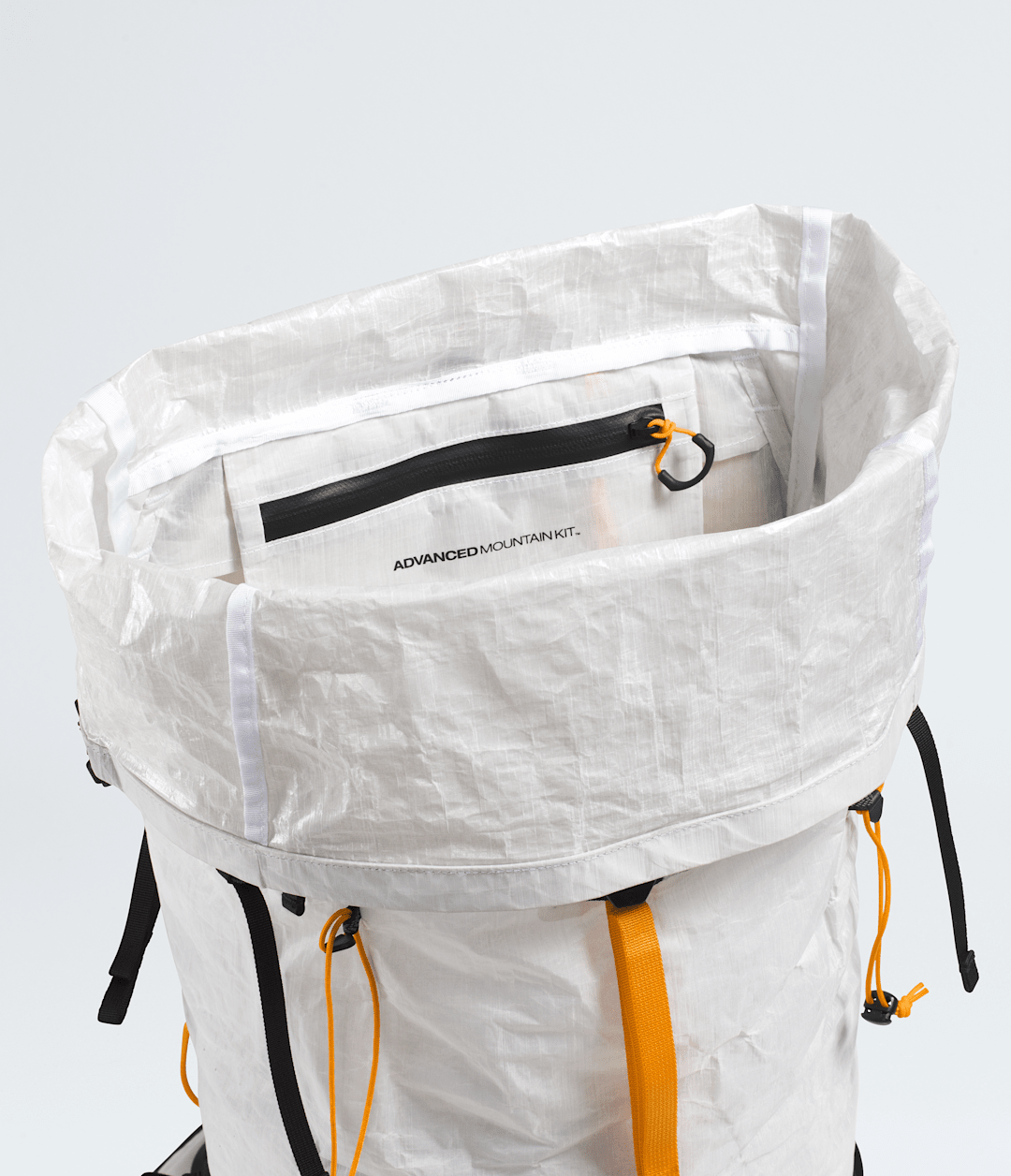 Summit Series Advanced Mountain Kit 40L Pack TNF White/Summit Gold