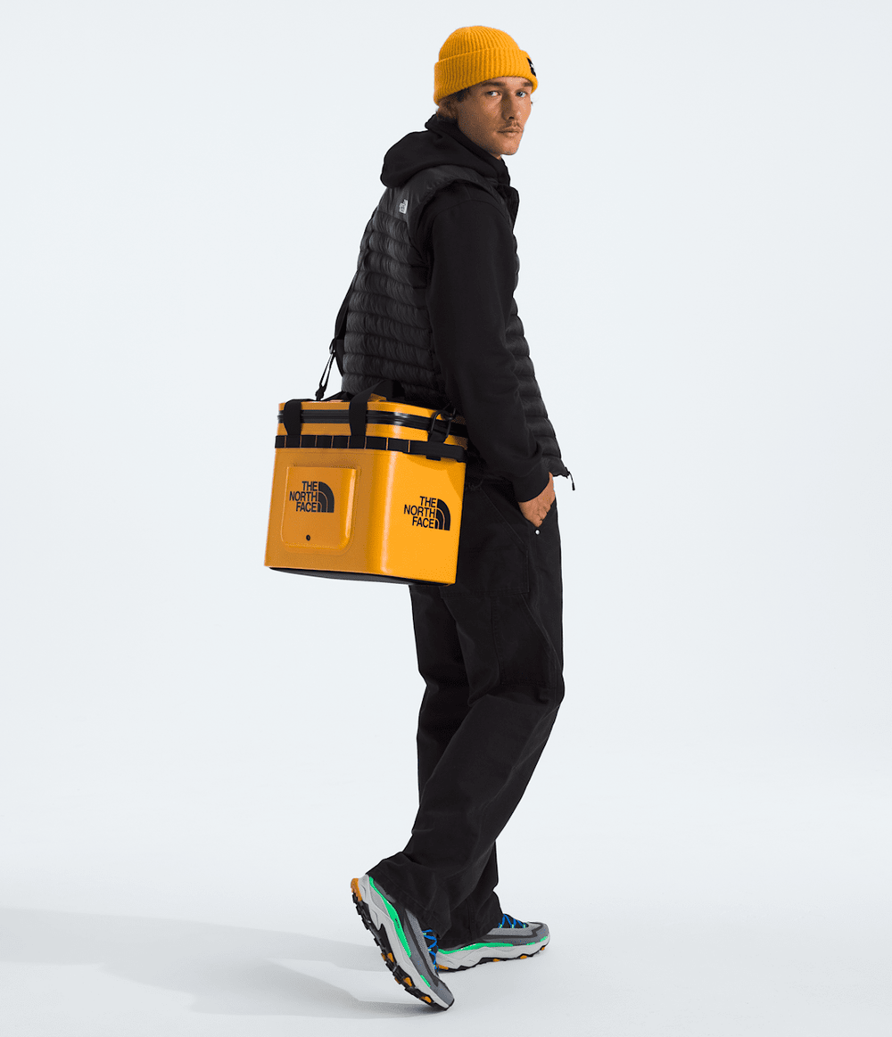Base Camp Cooler 15 Qt Summit Gold/TNF Black