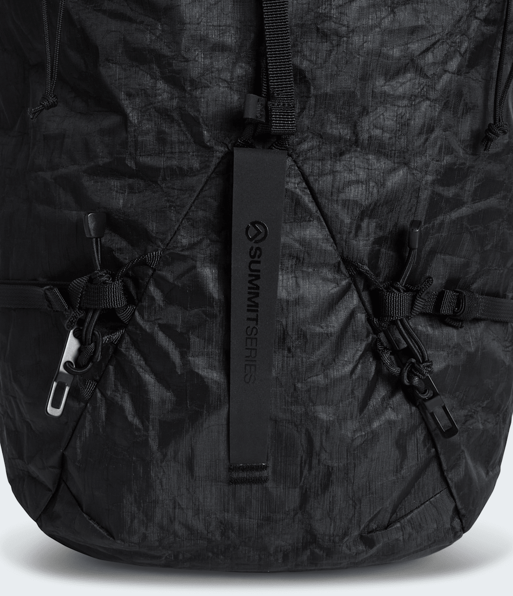 Summit Series AMK 25L Pack TNF Black