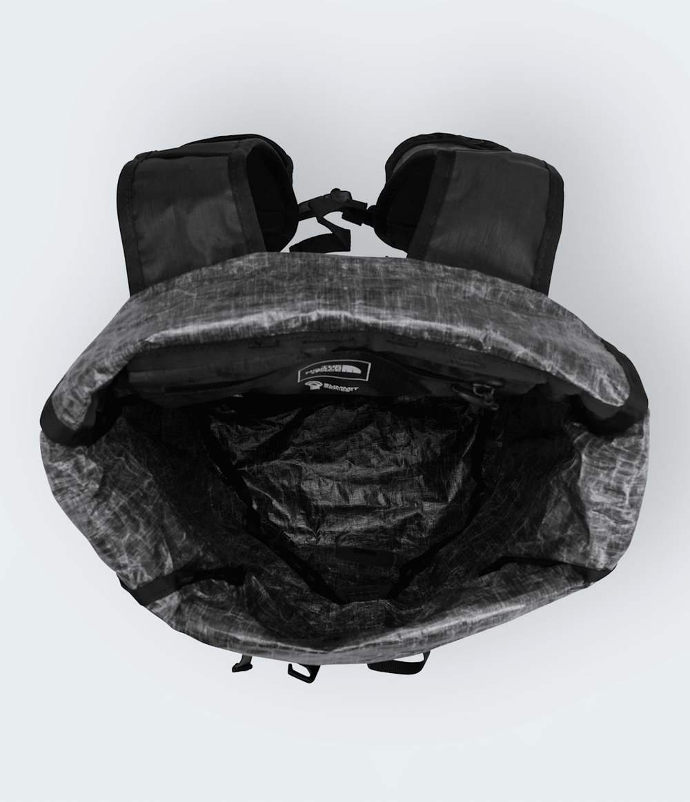 Summit Series AMK 25L Pack TNF Black