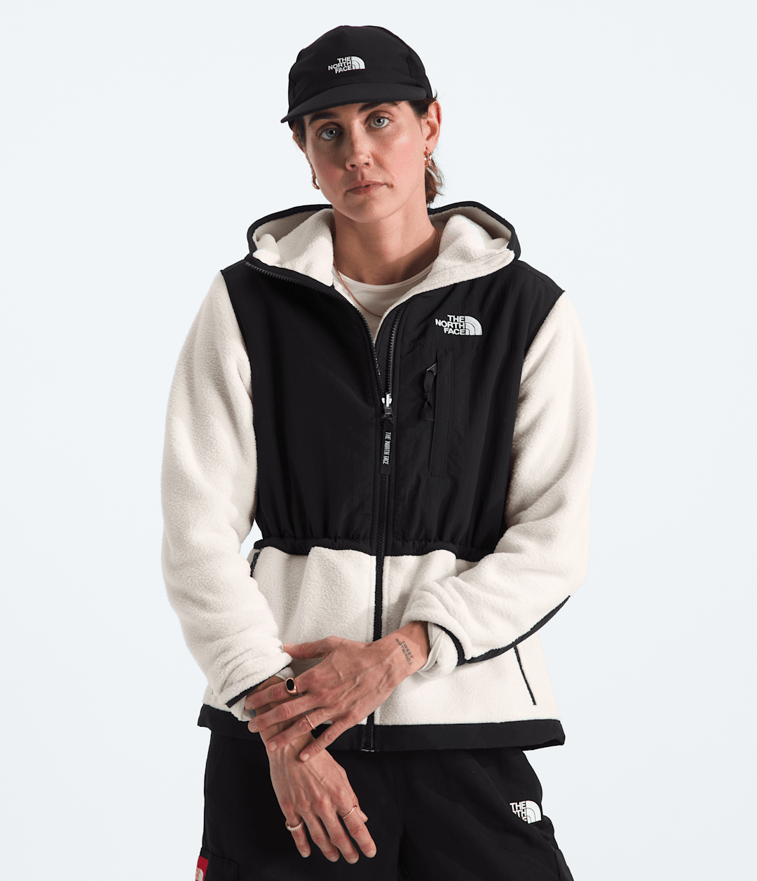 Women’s Retro Denali Hoodie White Dune/TNF Black