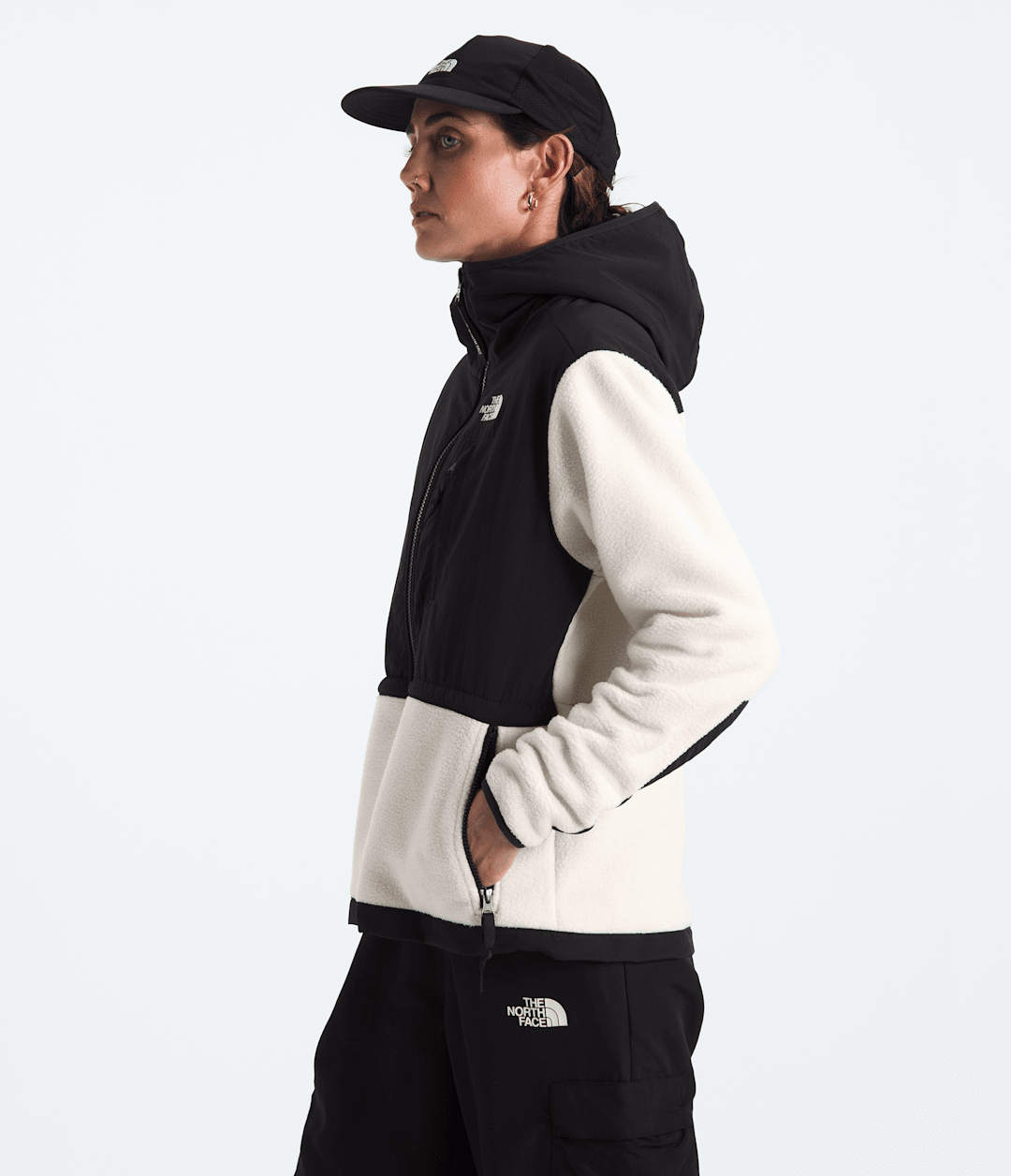 Women’s Retro Denali Hoodie White Dune/TNF Black