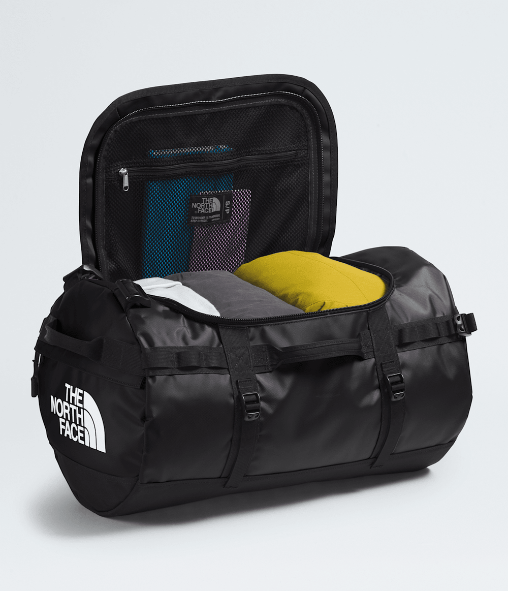 Base Camp Duffel—S TNF Black/TNF White