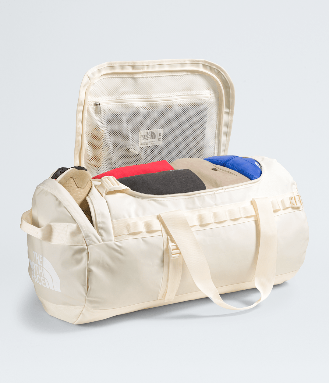 Base Camp Duffel—M White Dune/TNF White