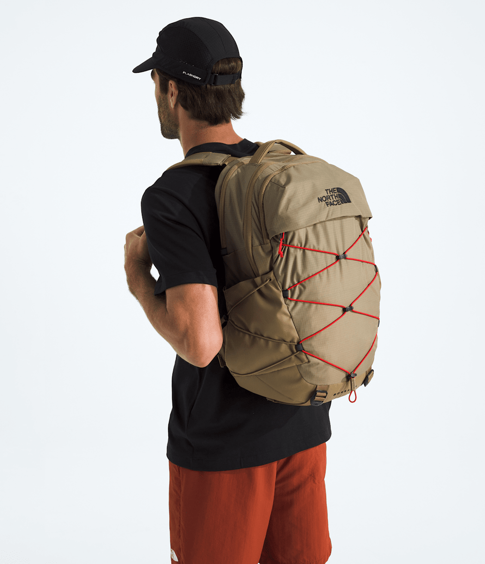 Borealis Backpack Cedar-Lava Red