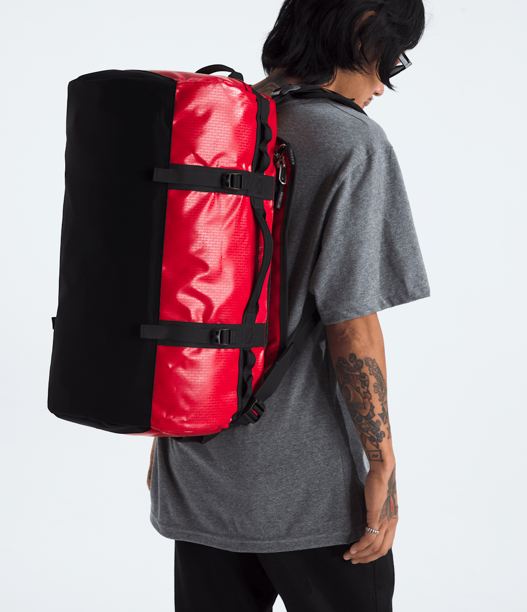 Base Camp Duffel—S TNF Red/TNF Black