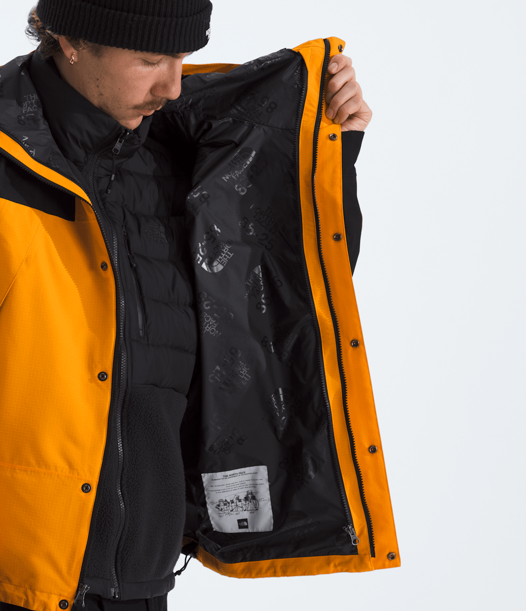 Men’s DRYVENT™ Mono Mountain Jacket Summit Gold/TNF Black