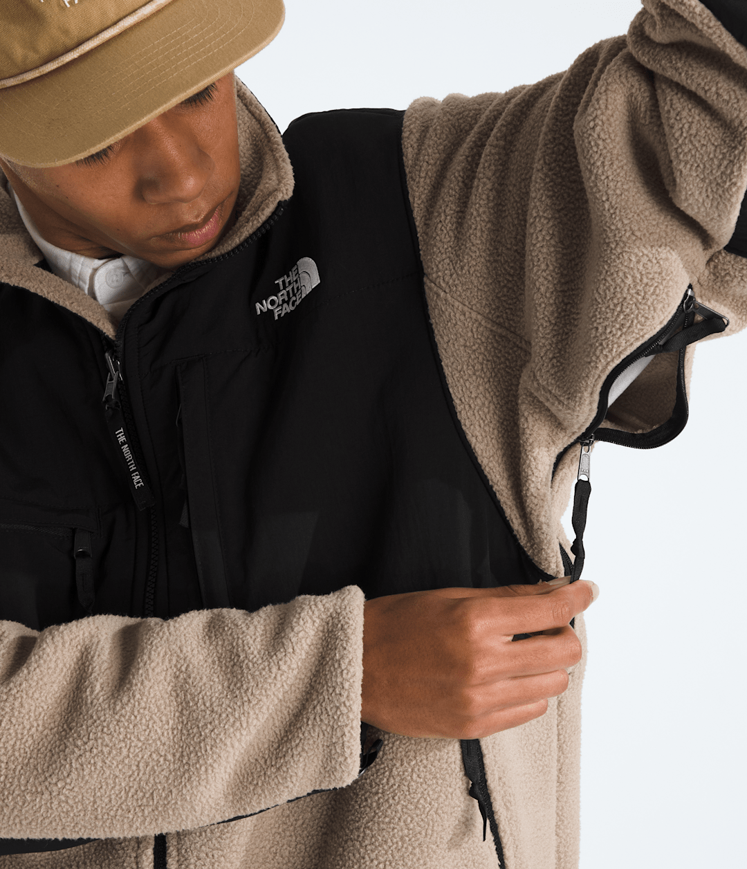 Men’s Retro Denali Jacket Mushroom Grey/TNF Black