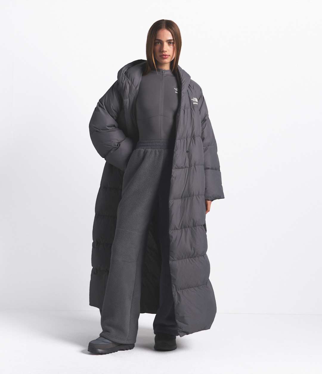 The North Face X SKIMS Women's Nuptse Wrap Parka Sk Gunmetal