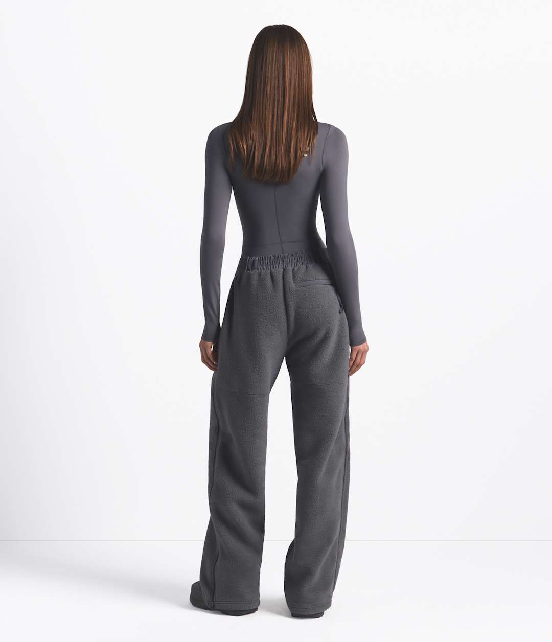 The North Face X SKIMS 1995 Denali Fleece Straight Leg Pant Sk Gunmetal