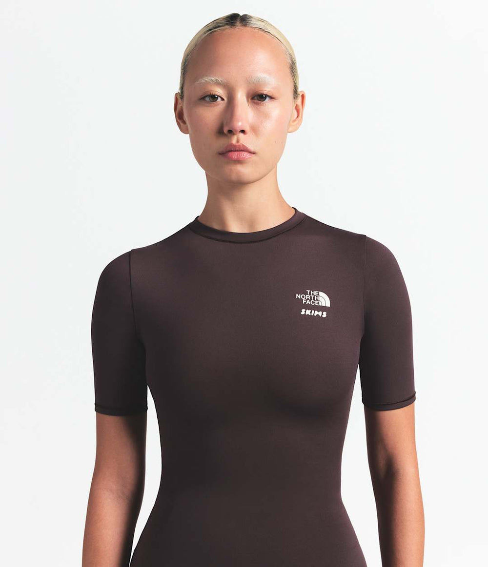The North Face X SKIMS Women's Refina Short Sleeve Top Sk Phoenix