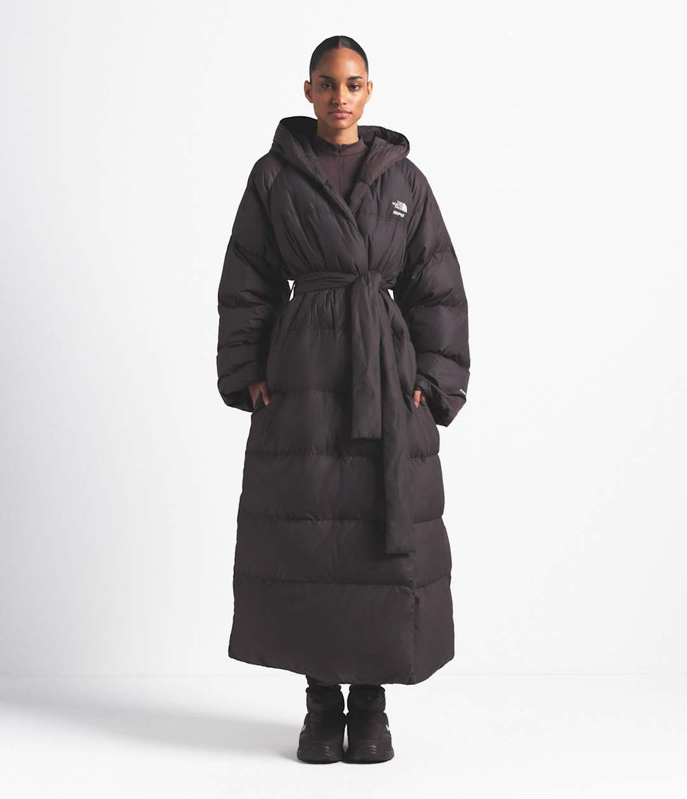 The North Face X SKIMS Women's Nuptse Wrap Parka Sk Phoenix