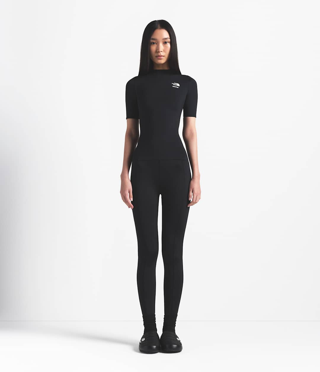 The North Face X SKIMS Women's Refina Short Sleeve Top Sk Onyx