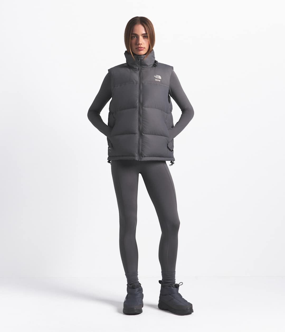 The North Face X SKIMS 1996 Nuptse Vest Sk Gunmetal
