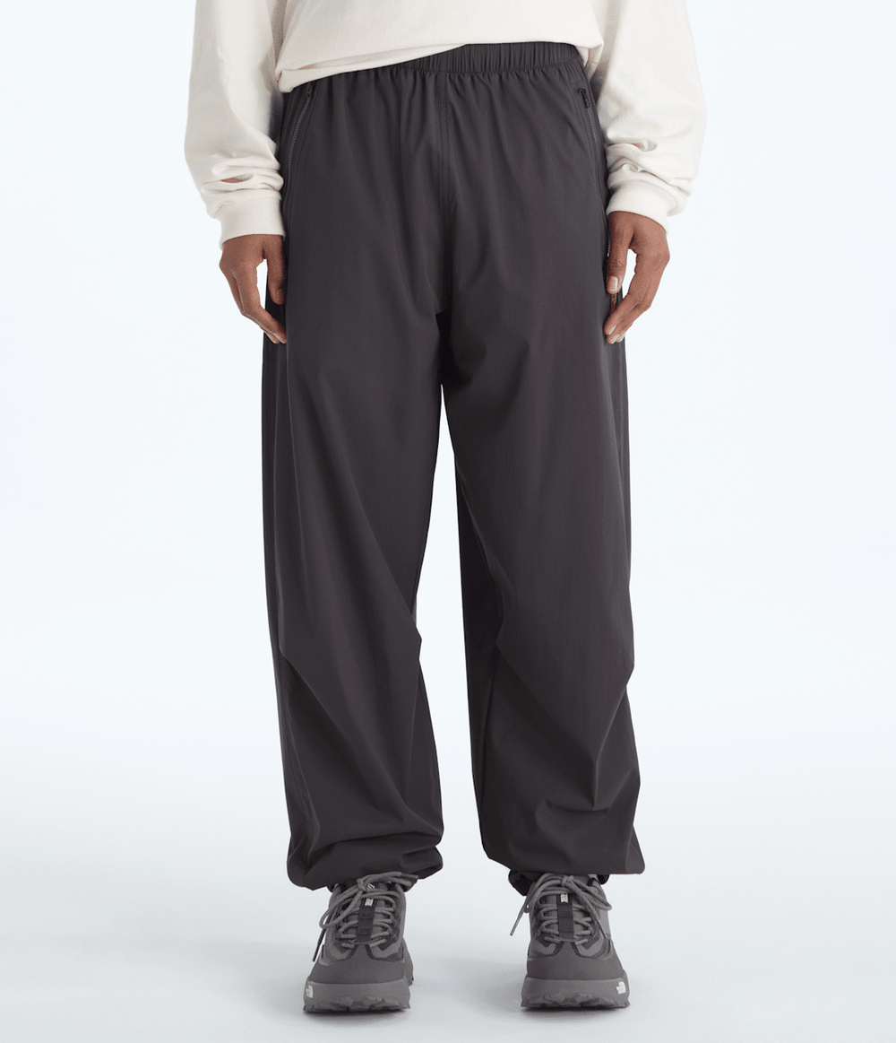 Men’s TNF™ Red Box Packable Wind Pants Obsidian