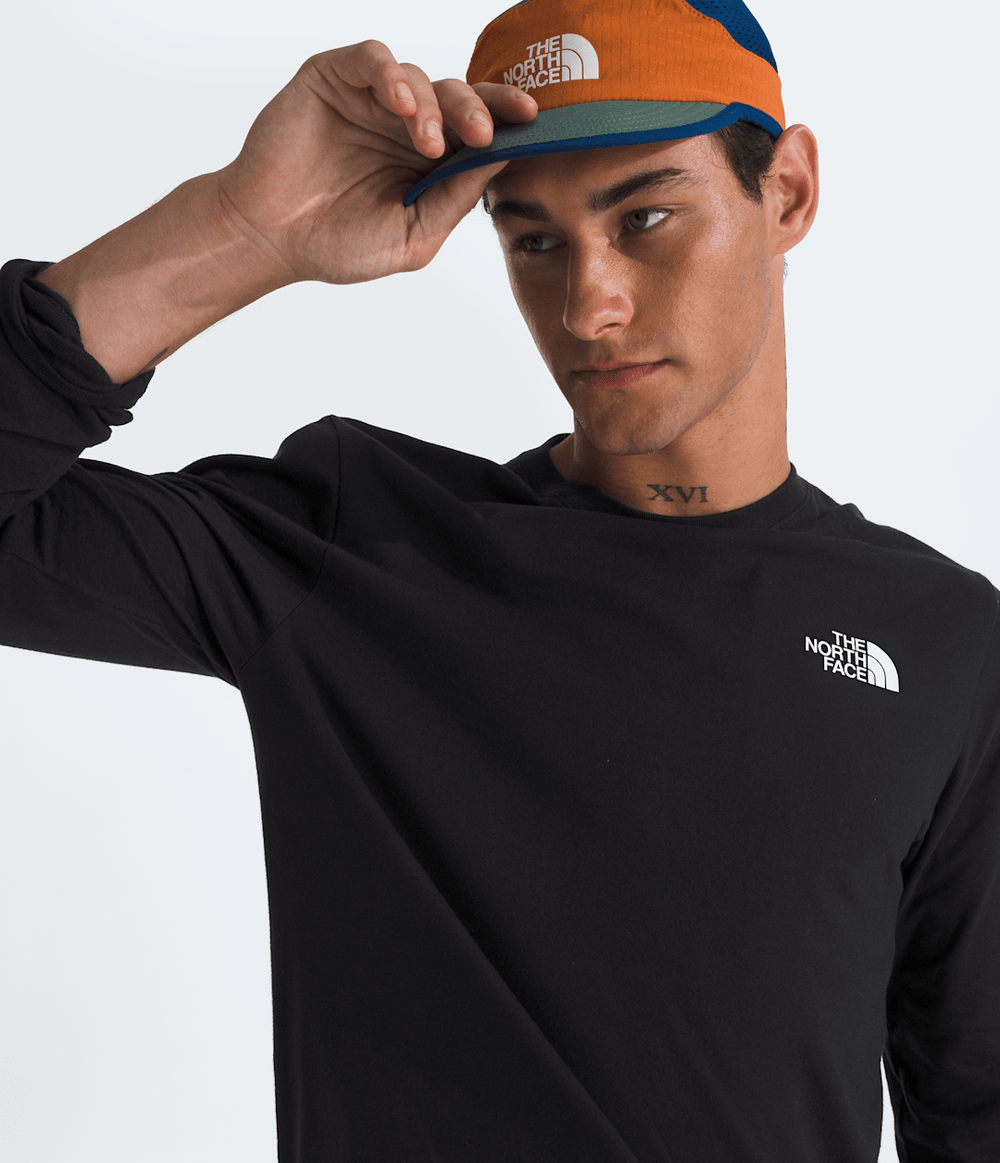Men’s Evolution Box NSE Regular Long-Sleeve Tee TNF Black/TNF White