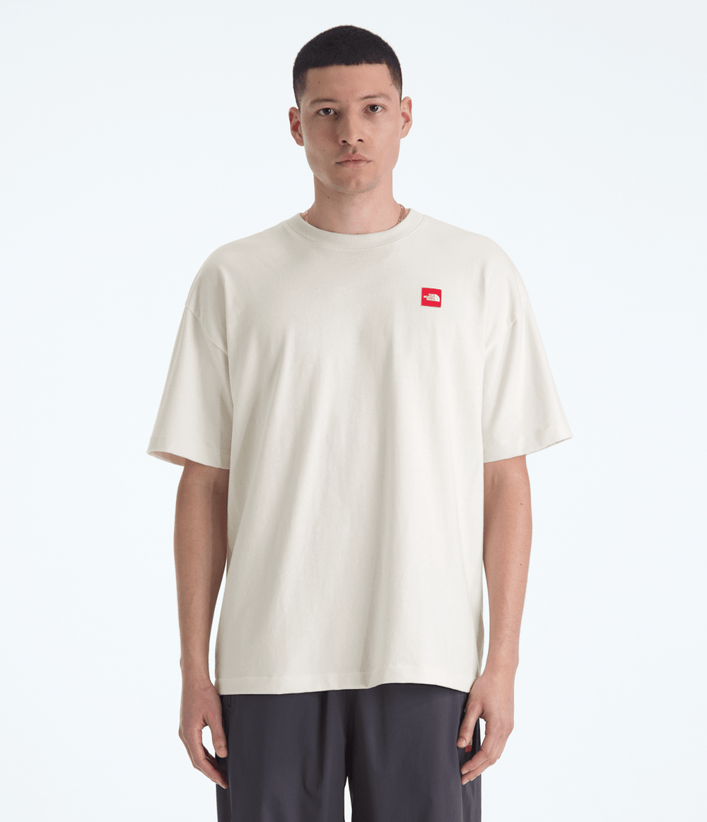 Men’s TNF™ Red Box Short-Sleeve Tee White Dune