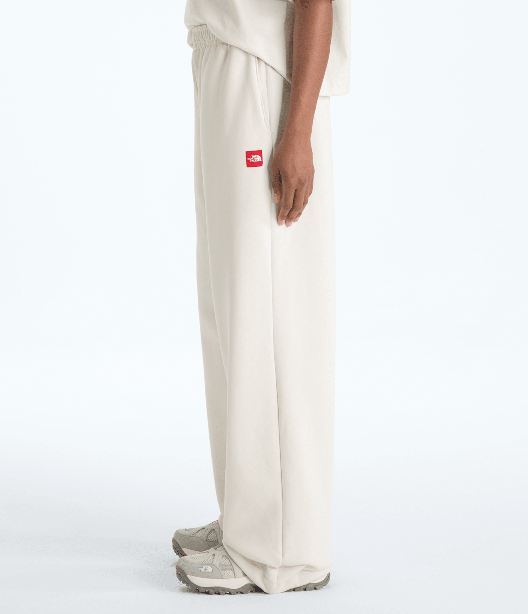 Women’s TNF™ Red Box Sweatpants White Dune
