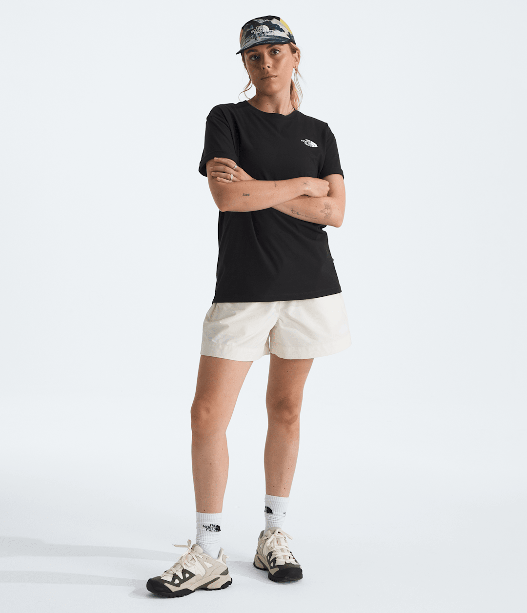 Women’s Evolution Box NSE Relaxed Short-Sleeve Tee TNF Black/TNF White
