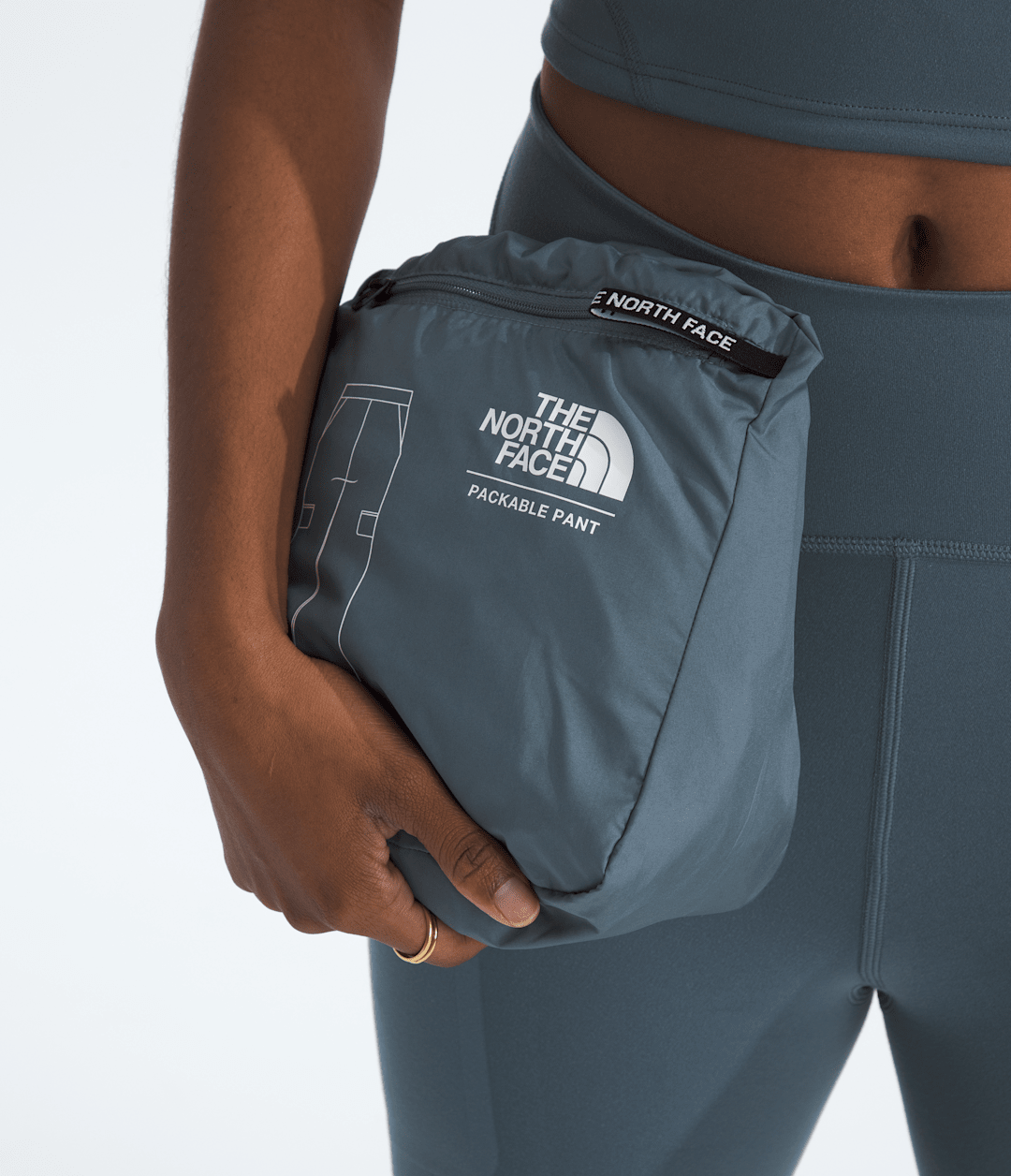 Women’s TNF™ Easy Wind Cargo Pants Granite Grey