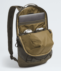 Base Camp Voyager Pro Lightweight Pack New Taupe Green/TNF Black