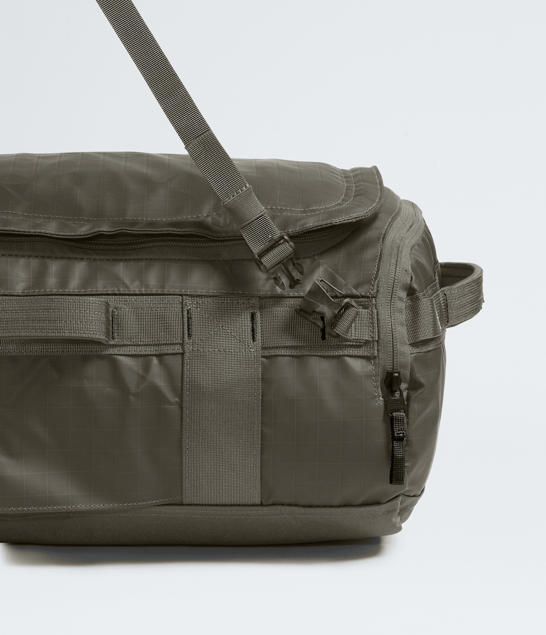 Base Camp Voyager Duffel—32L New Taupe Green/TNF Black