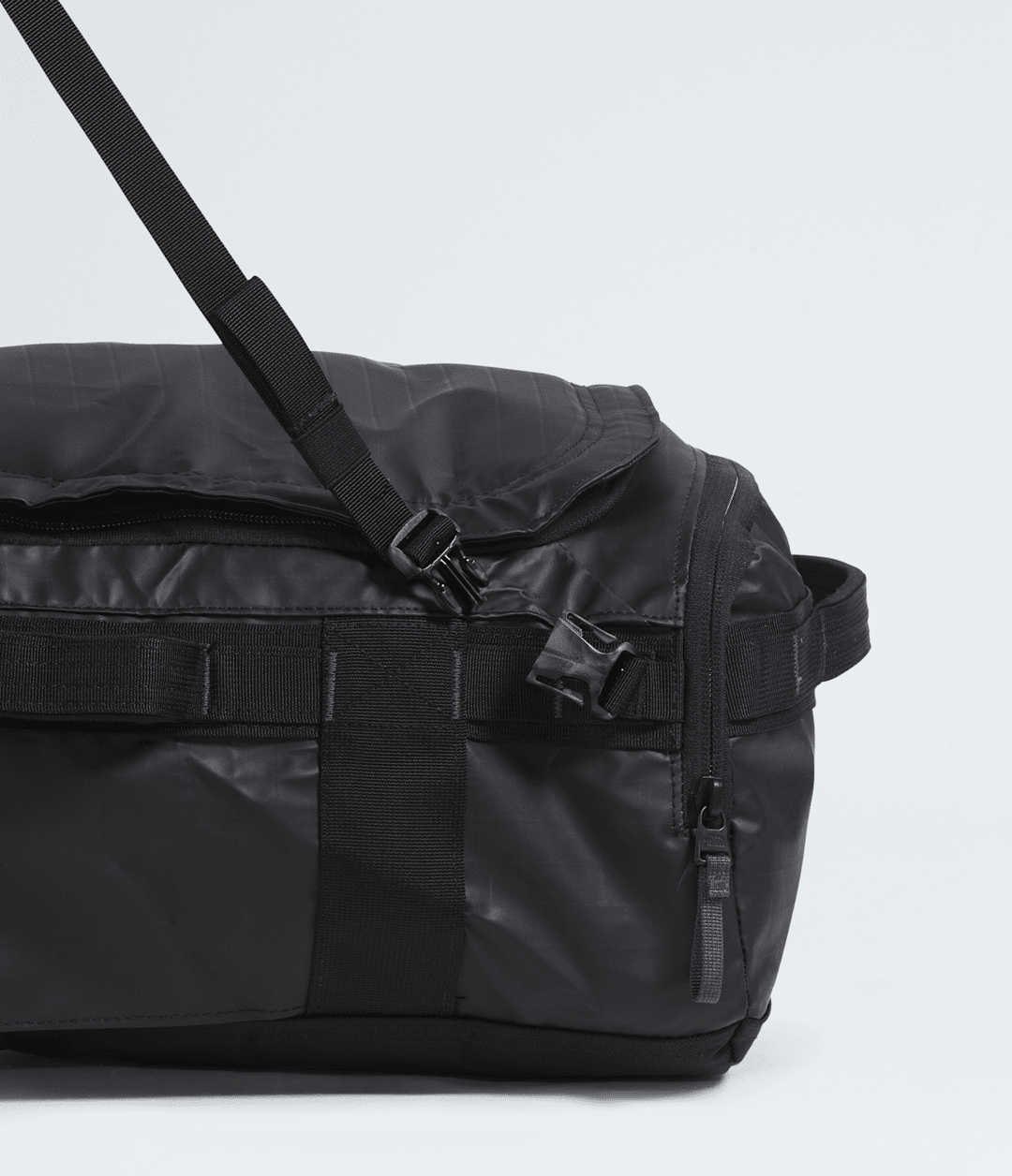 Base Camp Voyager Duffel—32L TNF Black/Asphalt Grey